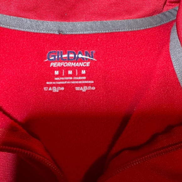 Gildan Men's Red Zip-Up Sweater - Picture 4 of 5